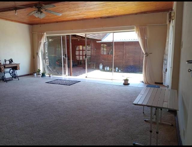 4 BEDROOM HOUSE FOR SALE IN VANDERBIJLPARK CE 3